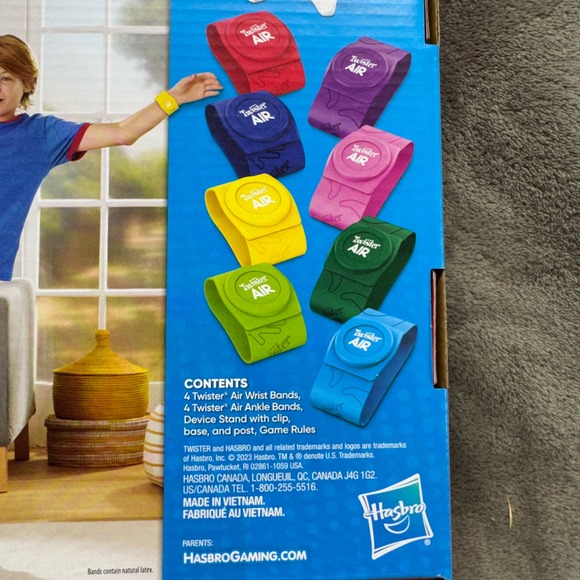 Twister Air Game Hasbro Family Party Fun For All‎ Ages - Picture 4 of 10